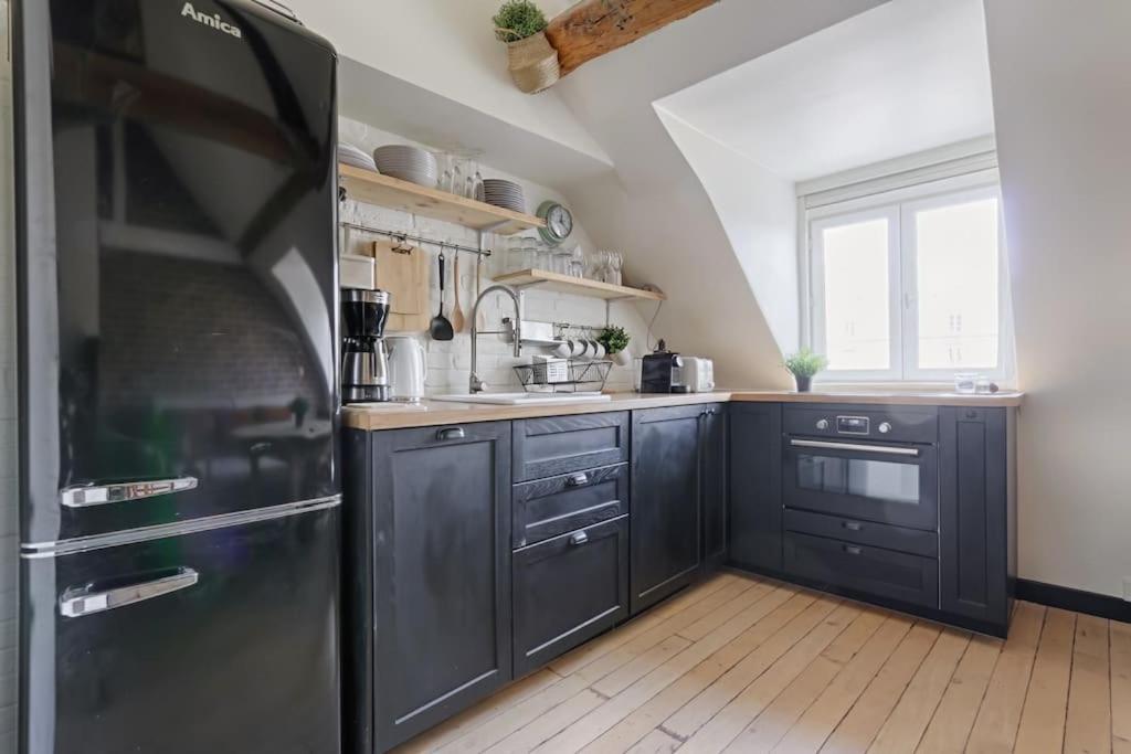 Mykeypers - Fantastic Designed Parisan Loft 2Br/6P- Le Marais Apartman Kültér fotó